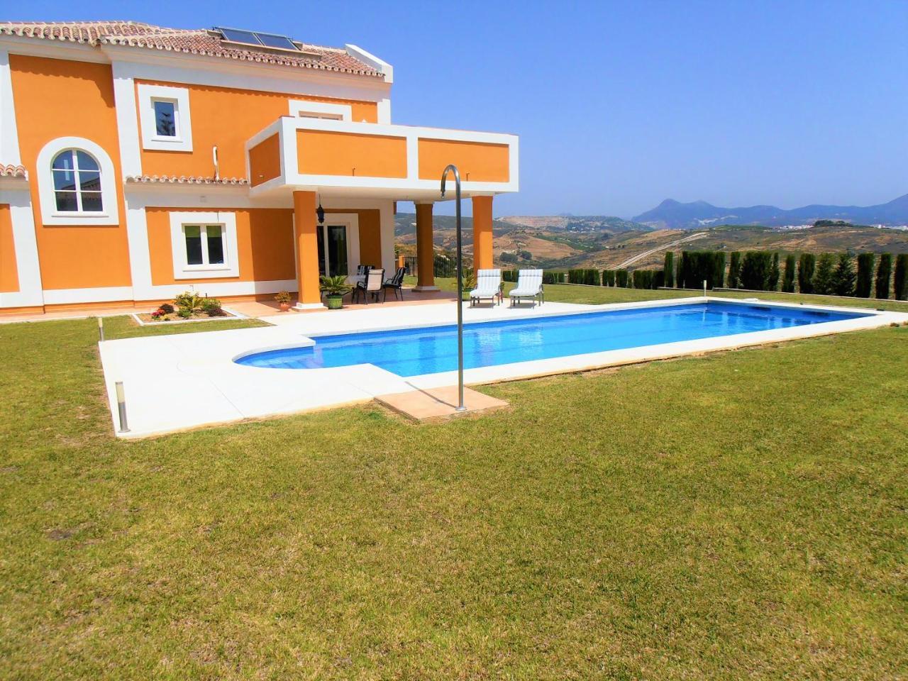 Villa Princesa Kristina Castillo de Sabinillas Εξωτερικό φωτογραφία